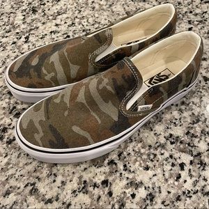 Vans Men or womens Classic Slip On Washed Camo Distressed